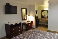 About Welcome Inn Corona