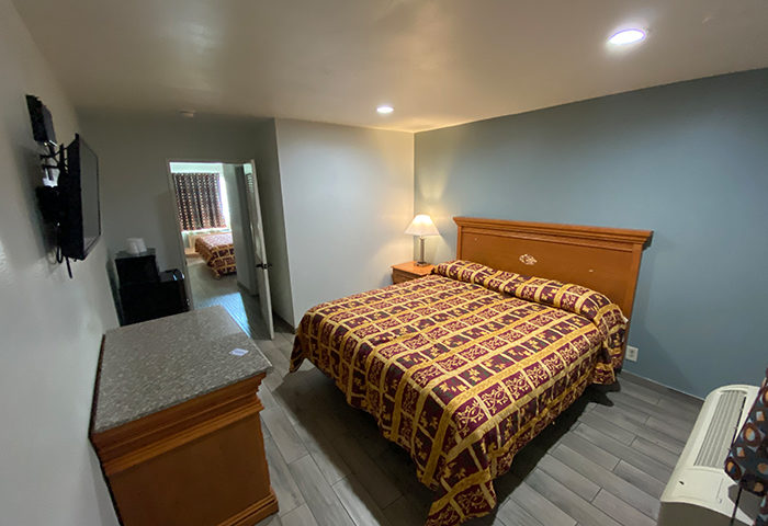 Budget Friendly Hotel in Corona, CA
